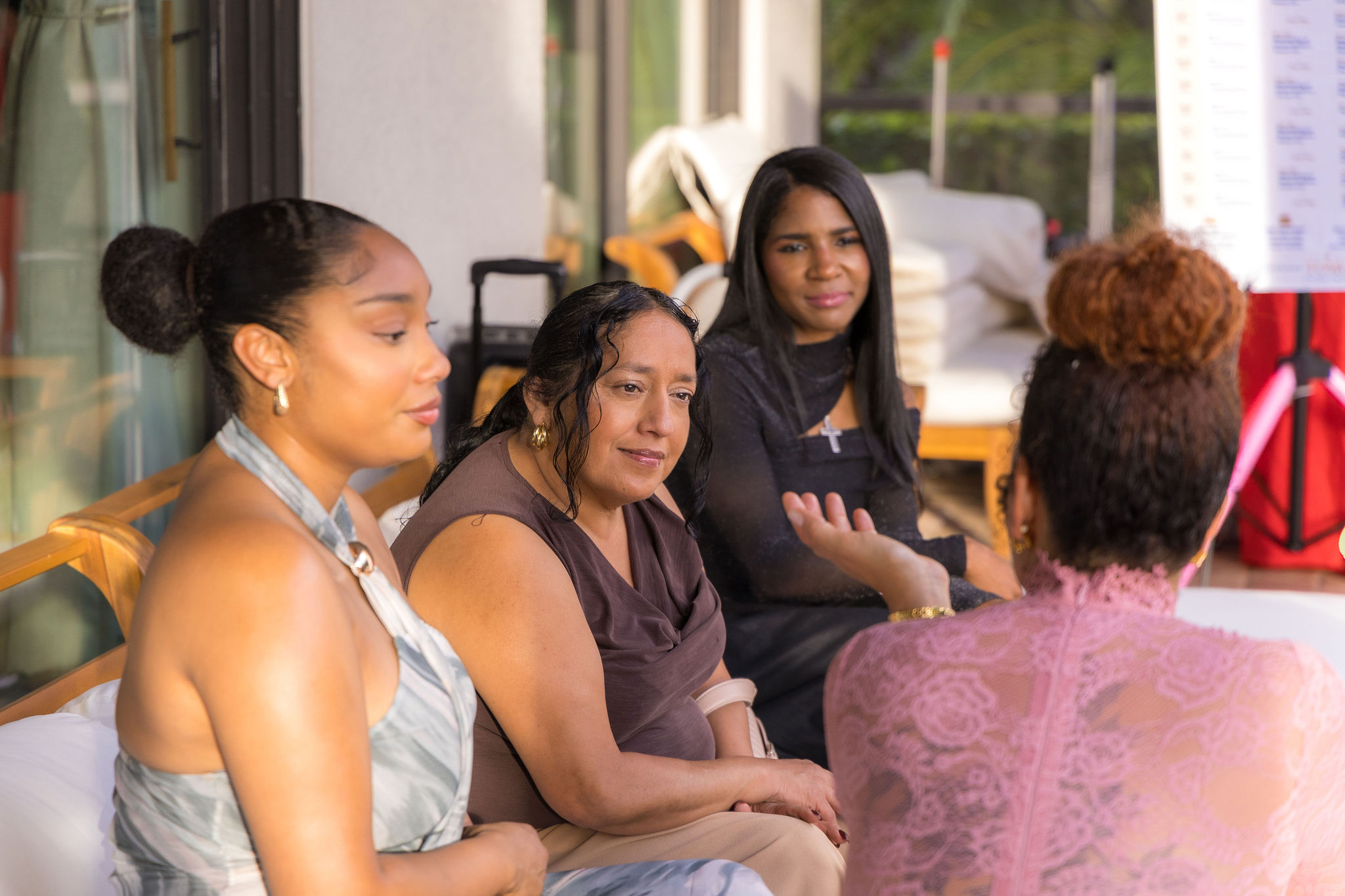 RISE members sharing conversation